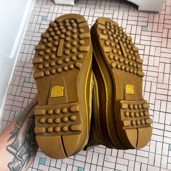 Sorel snow boots - Picture 6 of 7